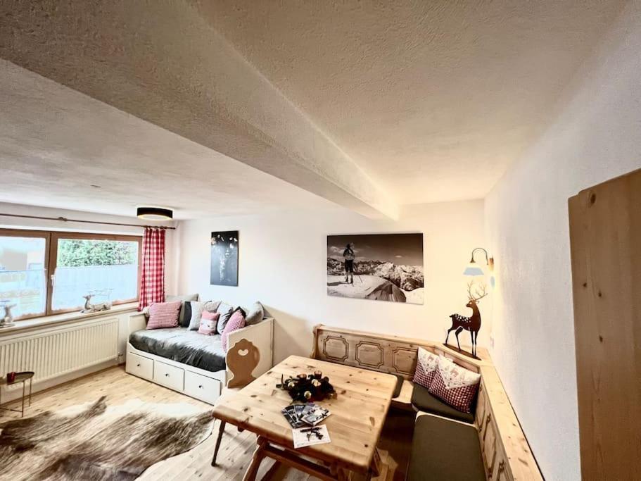 Ferienwohnung Steinbock Terrasse, Gartensauna, Garten, Grillplatz Stumm Eksteriør bilde