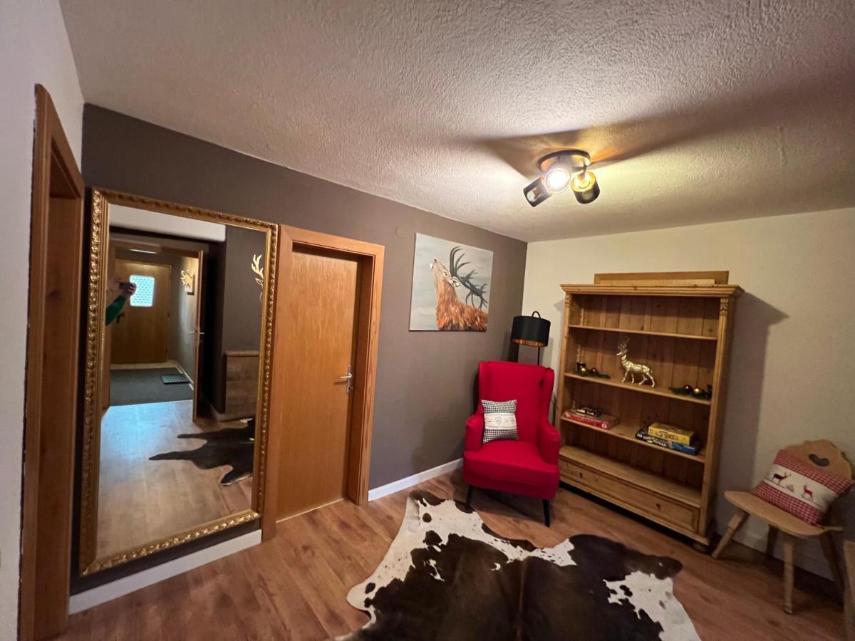 Ferienwohnung Steinbock Terrasse, Gartensauna, Garten, Grillplatz Stumm Eksteriør bilde