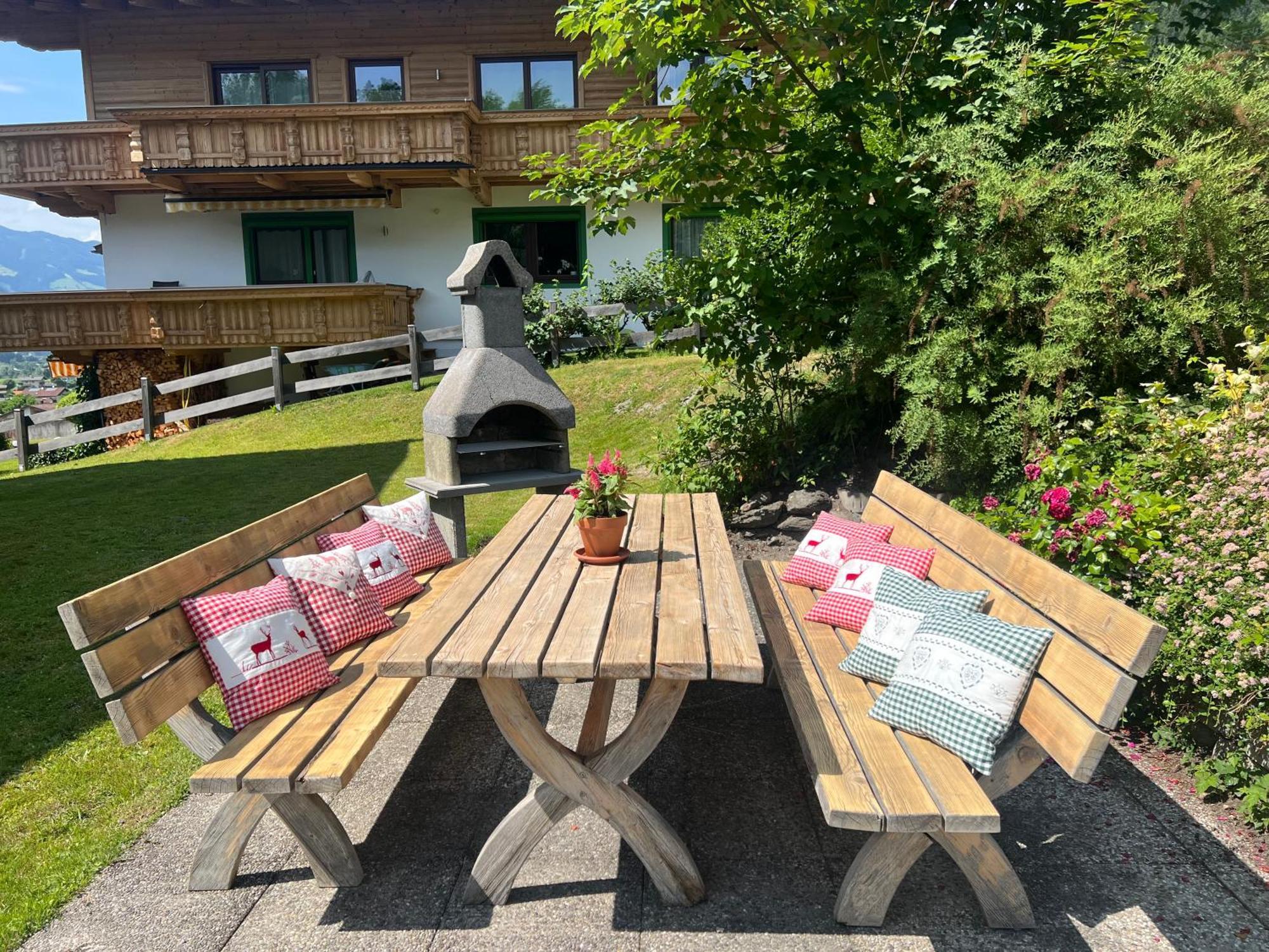 Ferienwohnung Steinbock Terrasse, Gartensauna, Garten, Grillplatz Stumm Eksteriør bilde